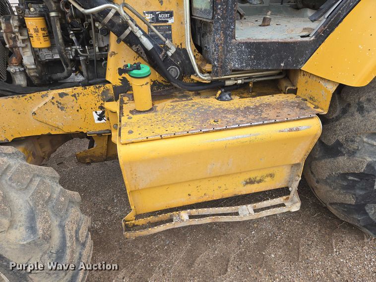 image for item EN8014 2011 Caterpillar 420E backhoe