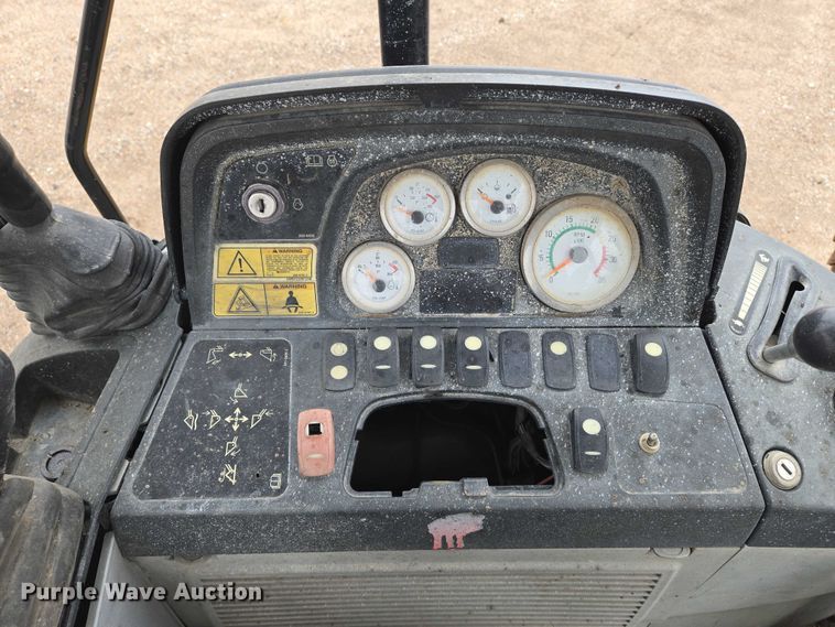 image for item EN8014 2011 Caterpillar 420E backhoe