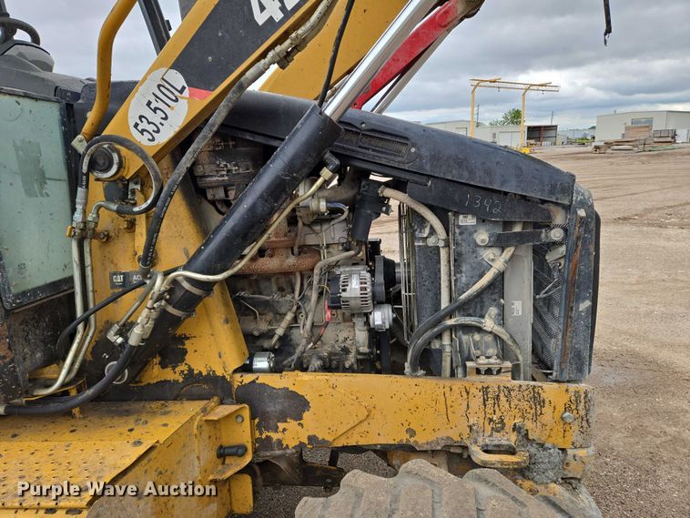 image for item EN8014 2011 Caterpillar 420E backhoe