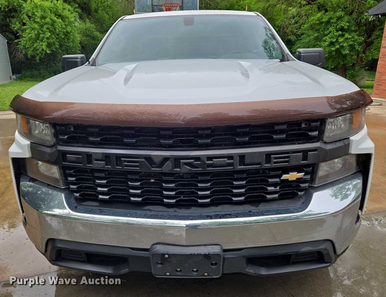 image for item EN8015 2019 Chevrolet Silverado 1500  pickup truck