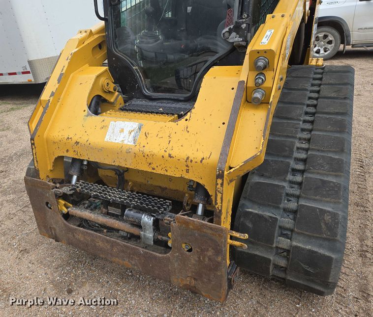image for item EN8021 2015 Caterpillar 289D tracked skid steer loader