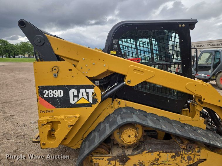 image for item EN8021 2015 Caterpillar 289D tracked skid steer loader