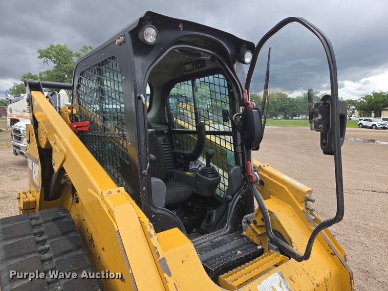 image for item EN8021 2015 Caterpillar 289D tracked skid steer loader