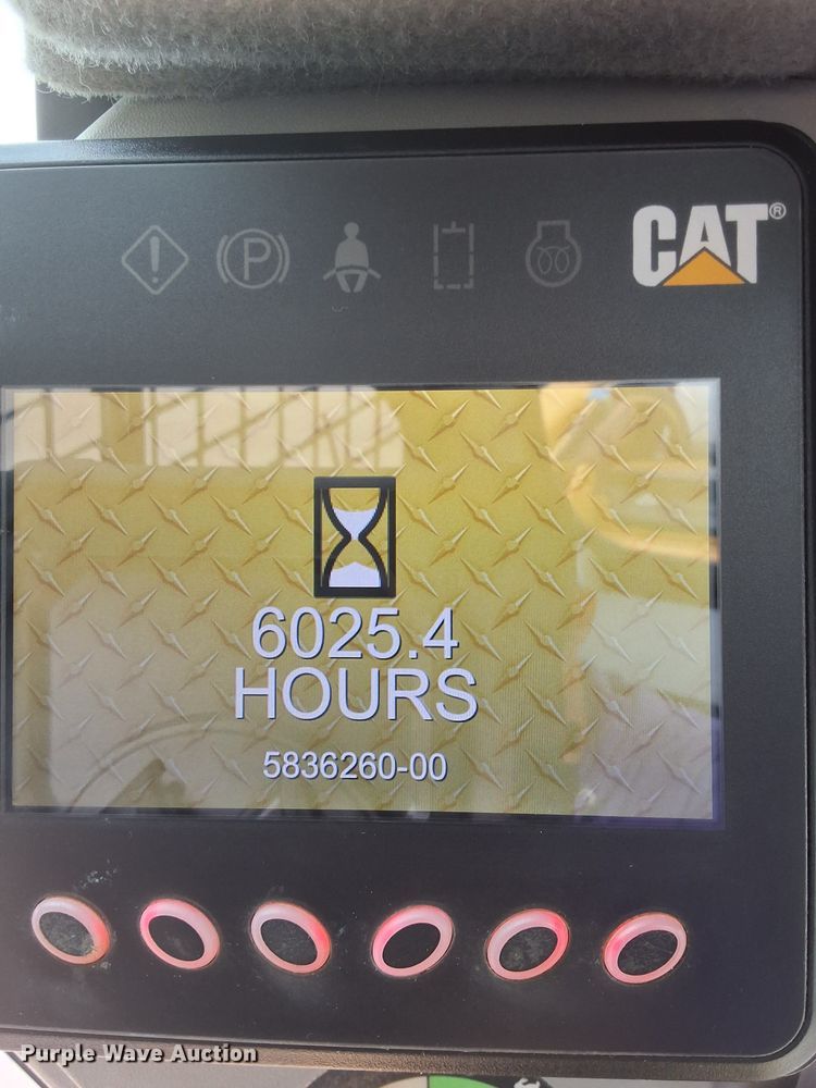 image for item EN8021 2015 Caterpillar 289D tracked skid steer loader