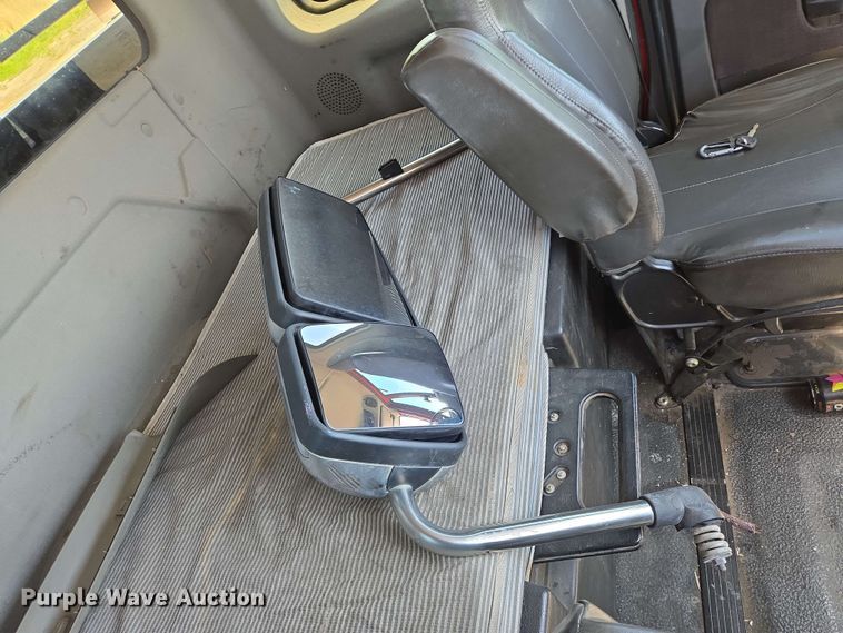 image for item EN8940 2013 International  TerraStar Ext. Cab flatbed truck