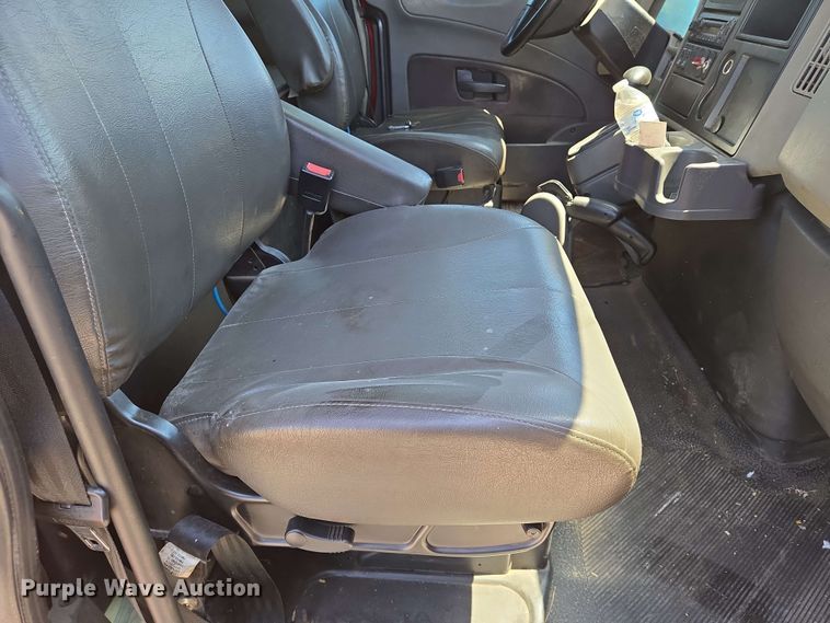 image for item EN8940 2013 International  TerraStar Ext. Cab flatbed truck