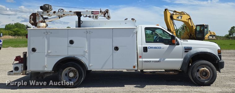 image for item EN8941 2008 Ford F550 Super Duty utility / service truck