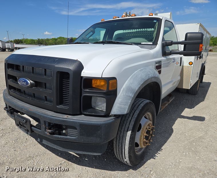 image for item EN8941 2008 Ford F550 Super Duty utility / service truck