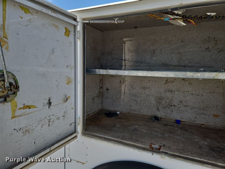 image for item EN8941 2008 Ford F550 Super Duty utility / service truck