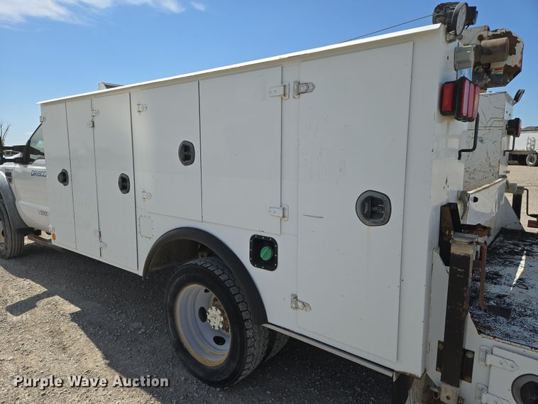 image for item EN8941 2008 Ford F550 Super Duty utility / service truck