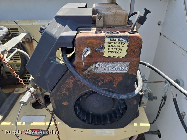 image for item EN8941 2008 Ford F550 Super Duty utility / service truck