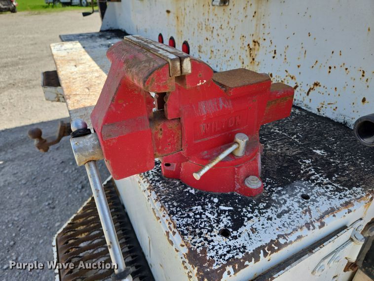 image for item EN8941 2008 Ford F550 Super Duty utility / service truck