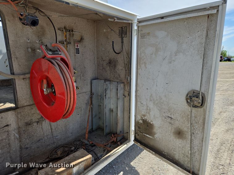 image for item EN8941 2008 Ford F550 Super Duty utility / service truck