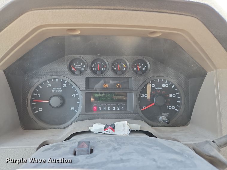 image for item EN8941 2008 Ford F550 Super Duty utility / service truck