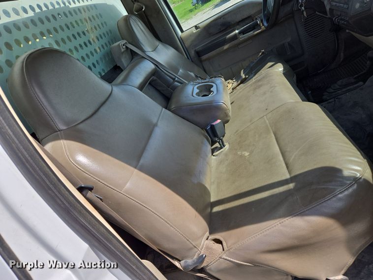 image for item EN8941 2008 Ford F550 Super Duty utility / service truck