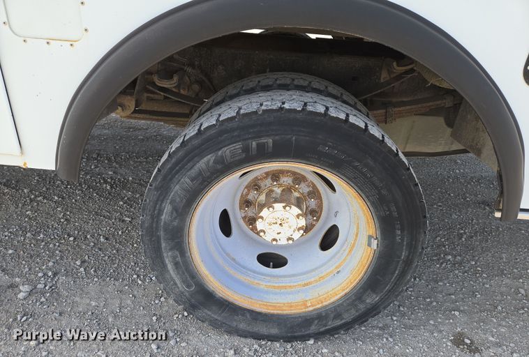 image for item EN8941 2008 Ford F550 Super Duty utility / service truck