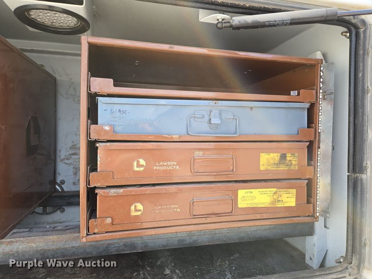 image for item EN8942 2008 Kenworth T300 utility / service truck