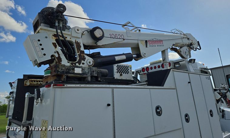 image for item EN8942 2008 Kenworth T300 utility / service truck