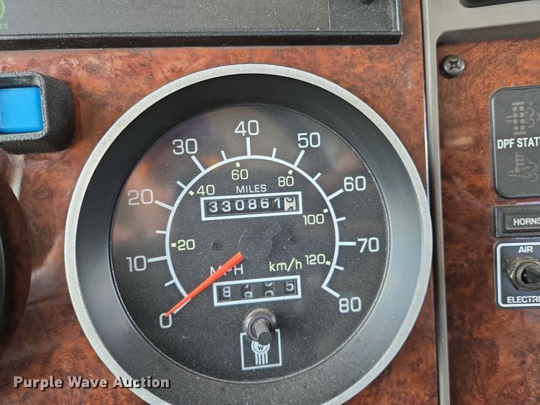 image for item EN8942 2008 Kenworth T300 utility / service truck