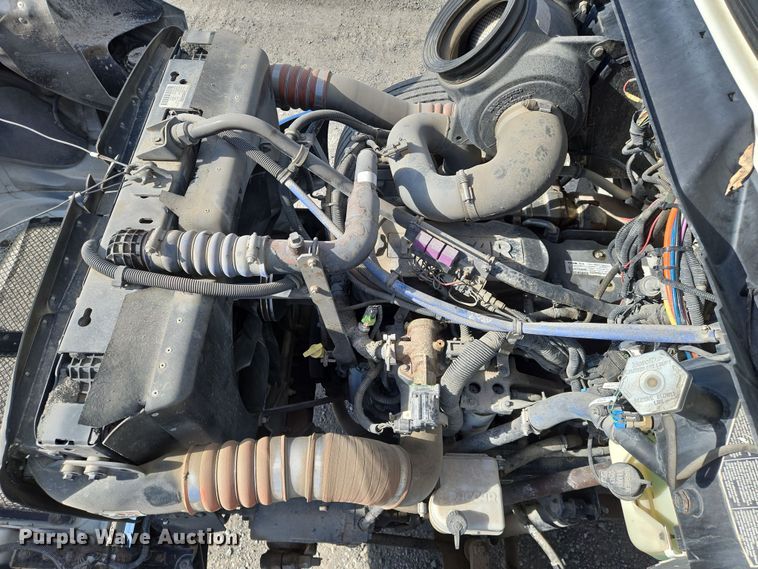 image for item EN8942 2008 Kenworth T300 utility / service truck