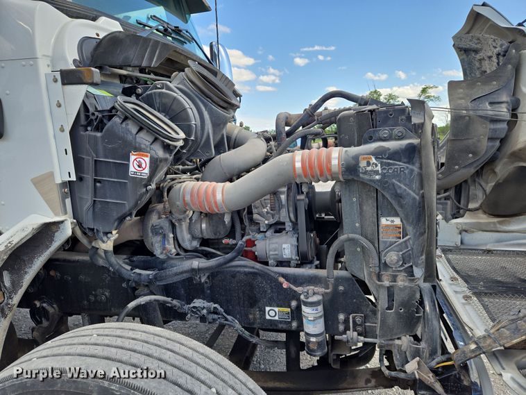 image for item EN8942 2008 Kenworth T300 utility / service truck