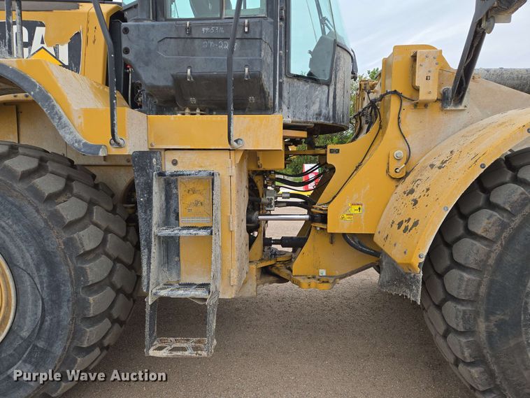 image for item EO0777 2017 Caterpillar  966M wheel loader