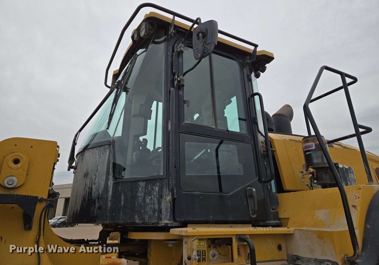 image for item EO0777 2017 Caterpillar  966M wheel loader