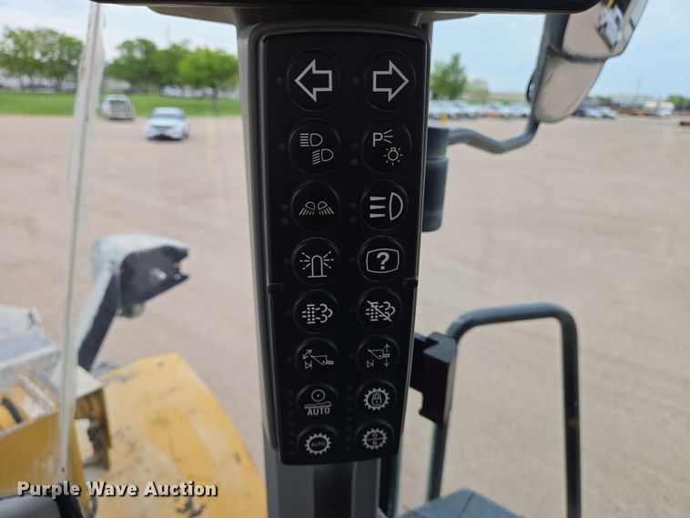 image for item EO0777 2017 Caterpillar  966M wheel loader