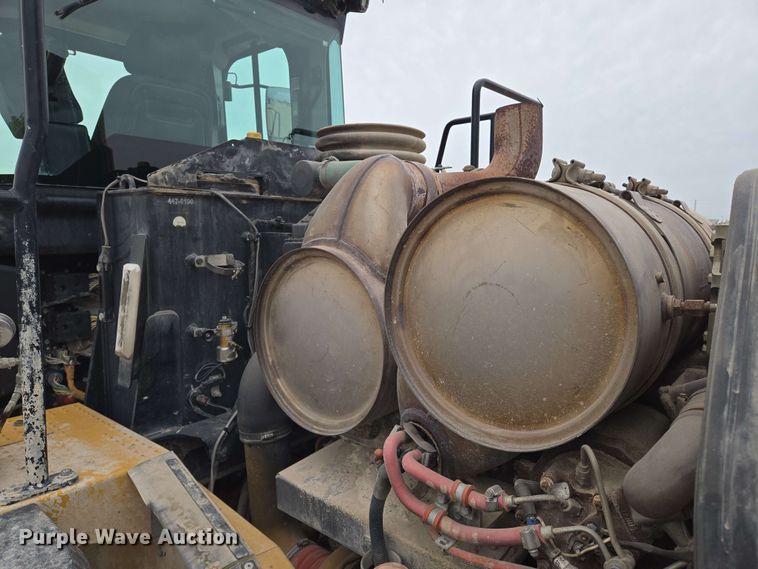 image for item EO0777 2017 Caterpillar  966M wheel loader