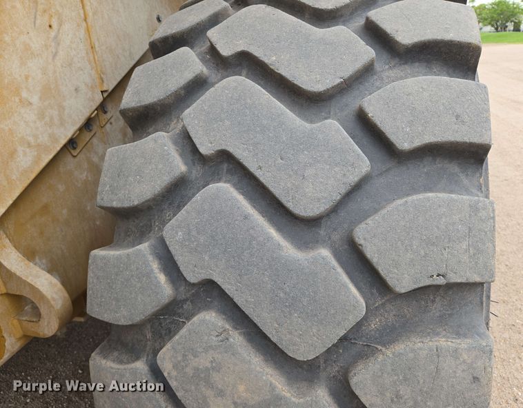 image for item EO0777 2017 Caterpillar  966M wheel loader