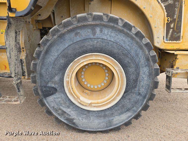image for item EO0777 2017 Caterpillar  966M wheel loader