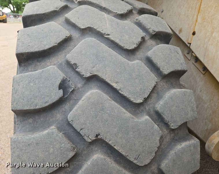 image for item EO0777 2017 Caterpillar  966M wheel loader