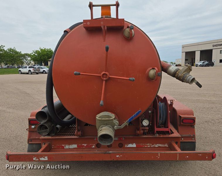 image for item EO0779 2000 Ditch Witch FX30 vacuum excavator
