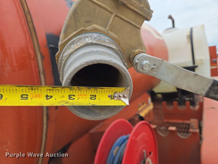 image for item EO0779 2000 Ditch Witch FX30 vacuum excavator