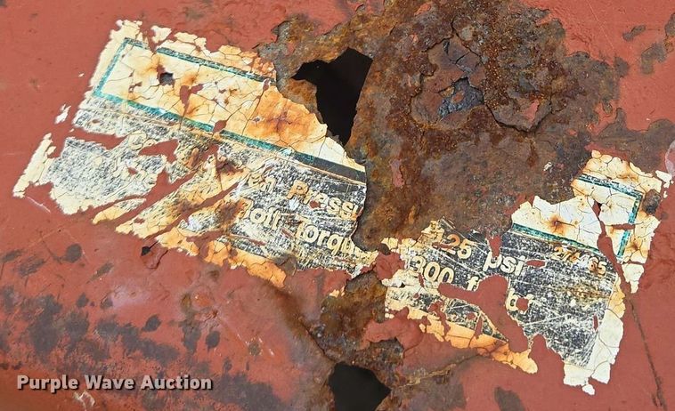 image for item EO0779 2000 Ditch Witch FX30 vacuum excavator