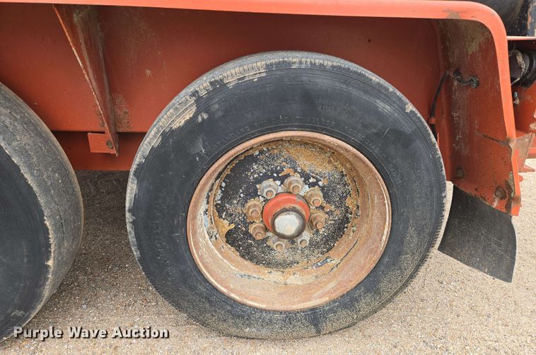 image for item EO0779 2000 Ditch Witch FX30 vacuum excavator