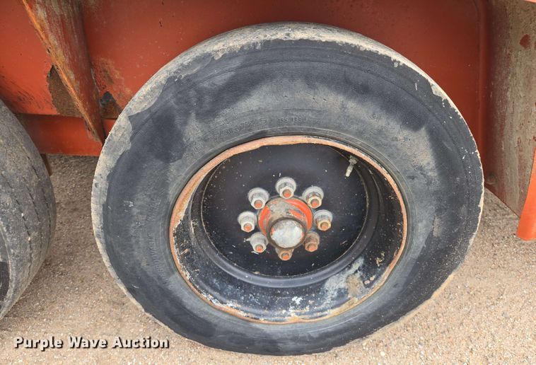 image for item EO0779 2000 Ditch Witch FX30 vacuum excavator