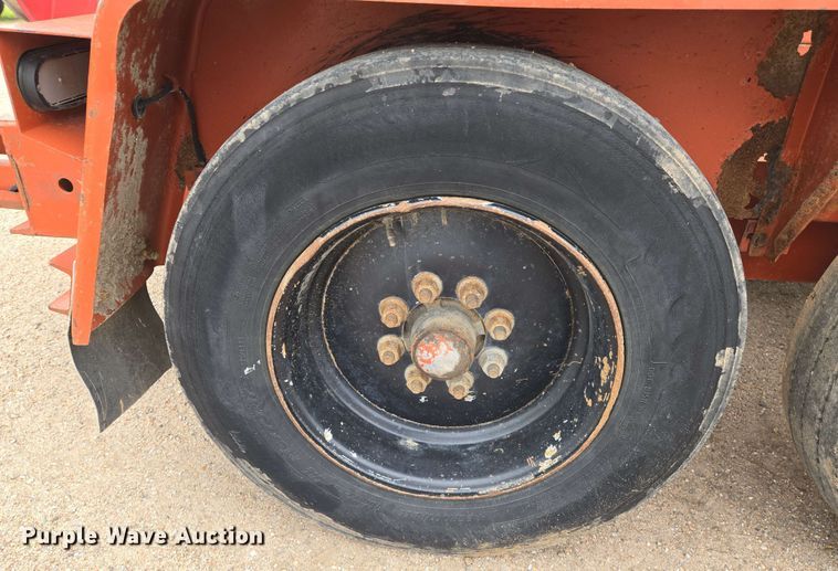 image for item EO0779 2000 Ditch Witch FX30 vacuum excavator