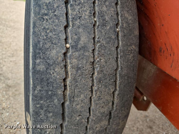 image for item EO0779 2000 Ditch Witch FX30 vacuum excavator