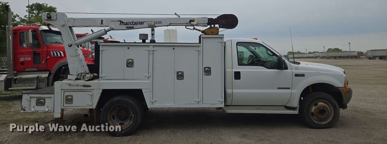 image for item EO0782 2002 Ford F550 utility / service truck