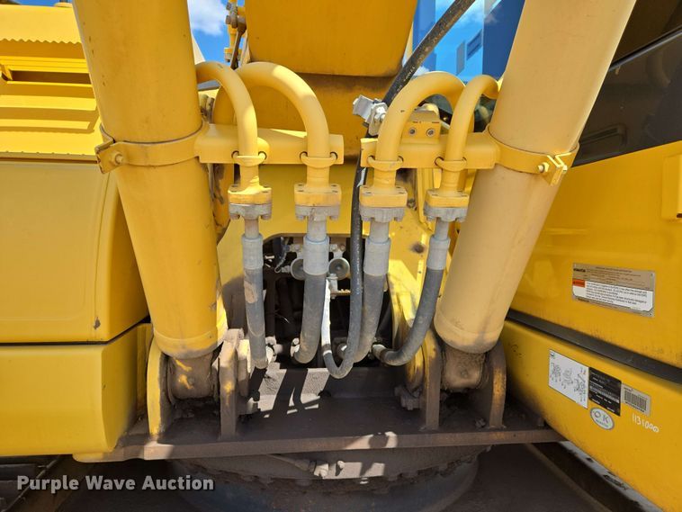 image for item EO0806 2016 Komatsu PC210LCI excavator