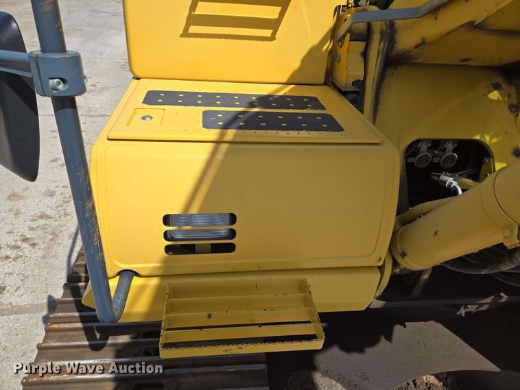 image for item EO0806 2016 Komatsu PC210LCI excavator