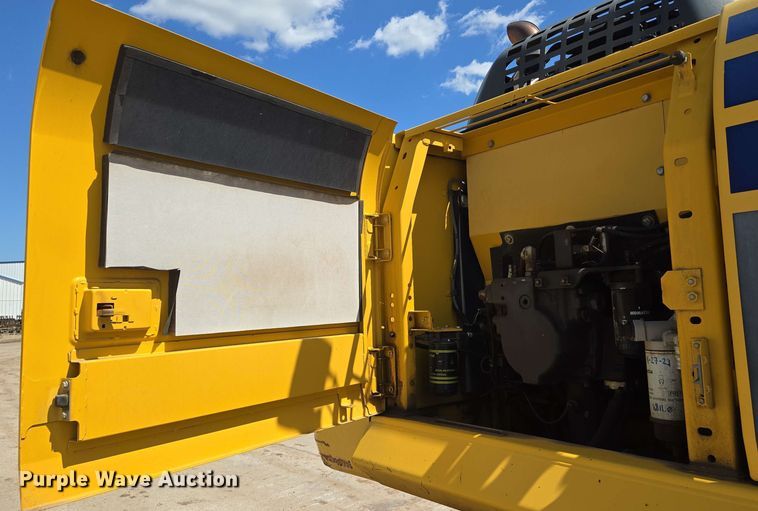 image for item EO0806 2016 Komatsu PC210LCI excavator