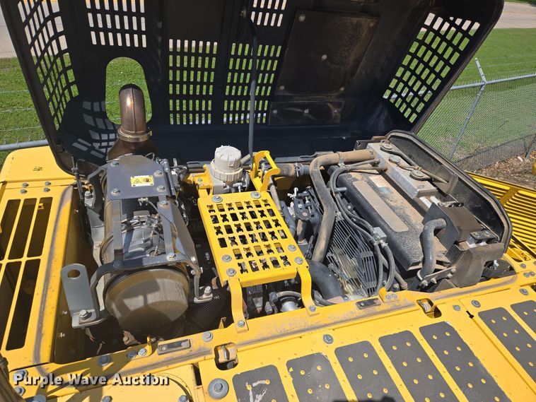 image for item EO0806 2016 Komatsu PC210LCI excavator