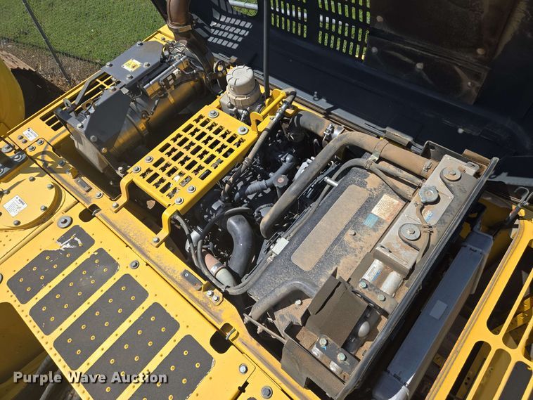 image for item EO0806 2016 Komatsu PC210LCI excavator