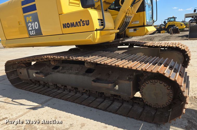 image for item EO0806 2016 Komatsu PC210LCI excavator