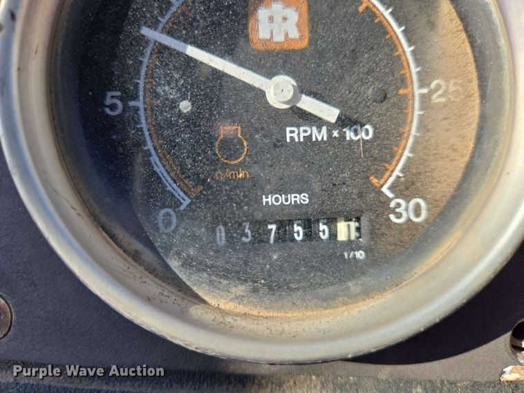 image for item EO0807 1996 Ingersoll Rand SD115F Pro-Pac single drum vibratory roller