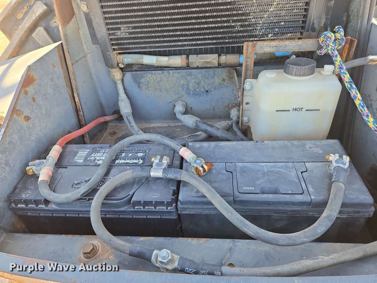 image for item EO0807 1996 Ingersoll Rand SD115F Pro-Pac single drum vibratory roller