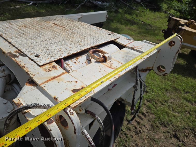 image for item EO0815 Neway detachable tag axle