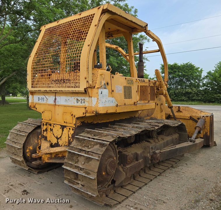 image for item EO0817 2002 Dressta TD15E dozer